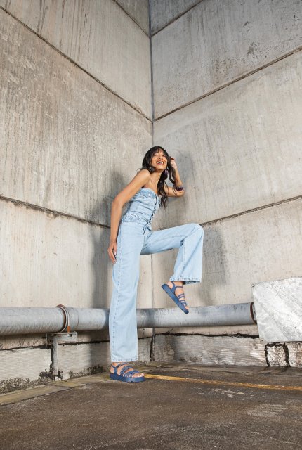 Vertical Image 1